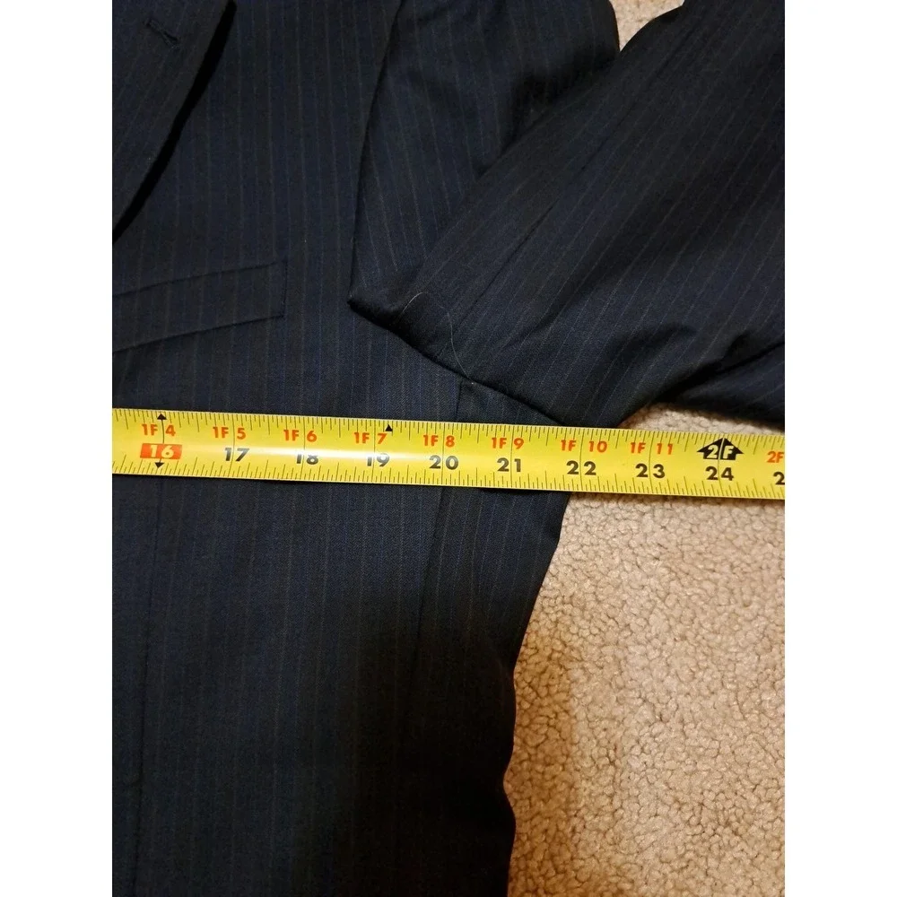 Jos. A. Bank Men's Black Striped Two Button Sport Coat Blazer Wool  Size 42 RG